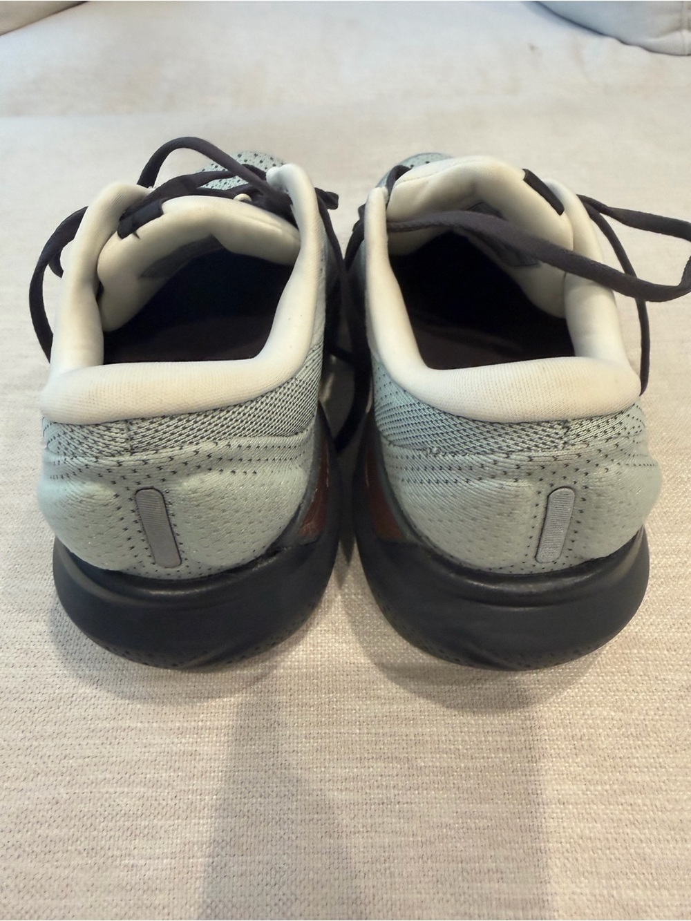 Brooks Adrenaline GTS Women's Running Shoes - Sage Green/Black - Picture 4 of 6